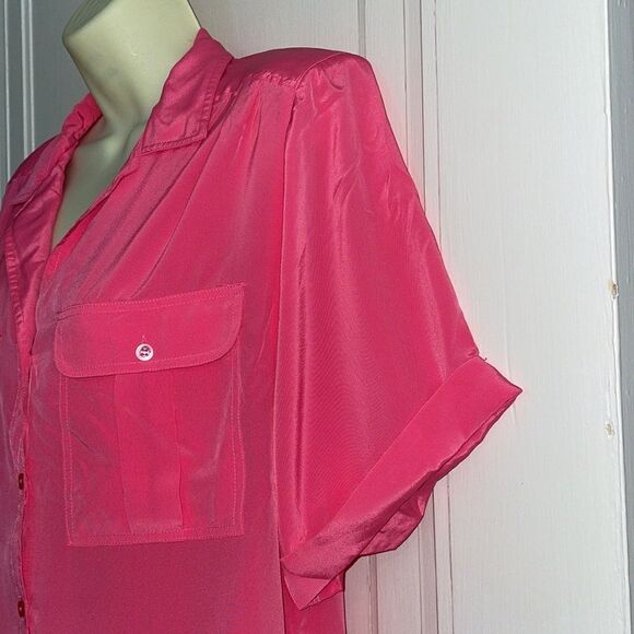 Vtg 80s/90s La Blouse bright pink polyester short sleeve button down shirt - Picture 4 of 8